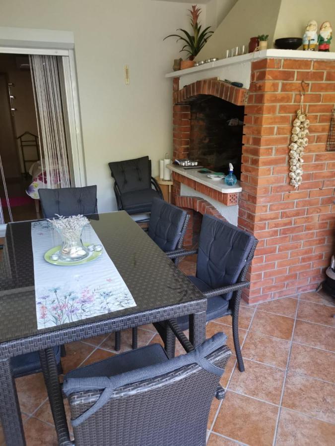 Apartman Lucica Zadar Exterior foto